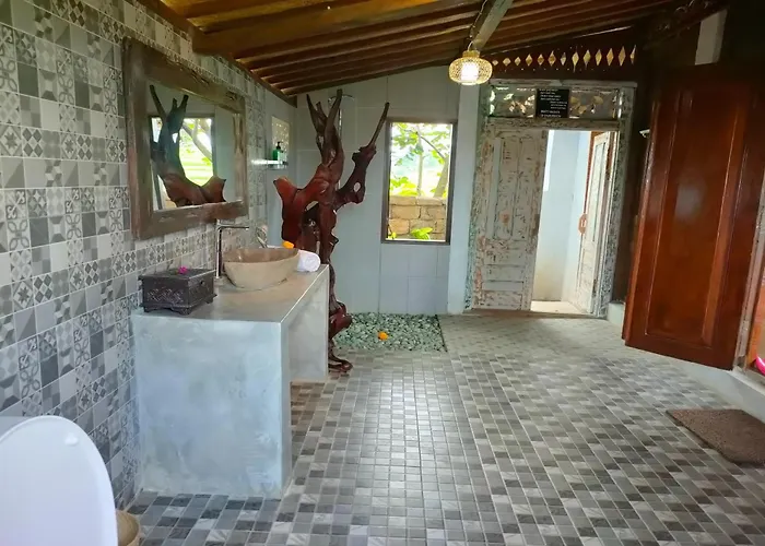 Villa Kts - Kubu Tepi Sawah Selemadeg